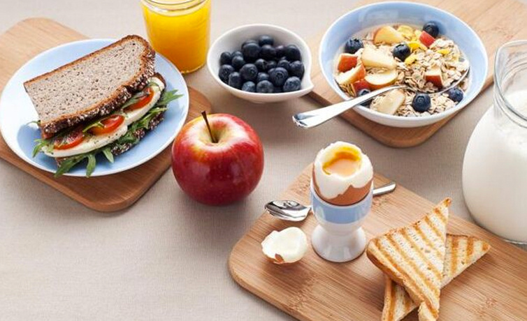 Sağlıklı bir kahvaltı ne yemeliyiz ne kadar yemeliyiz TABDER Başkanı Ayhan Ercan anlattı