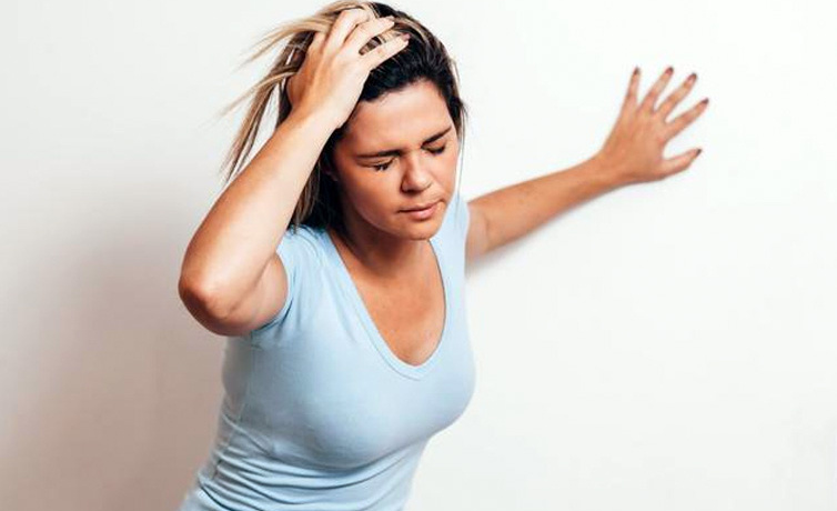 Vertigo nedir belirtileri nelerdir kötü alışkanlıklarınızdan kurtulun!